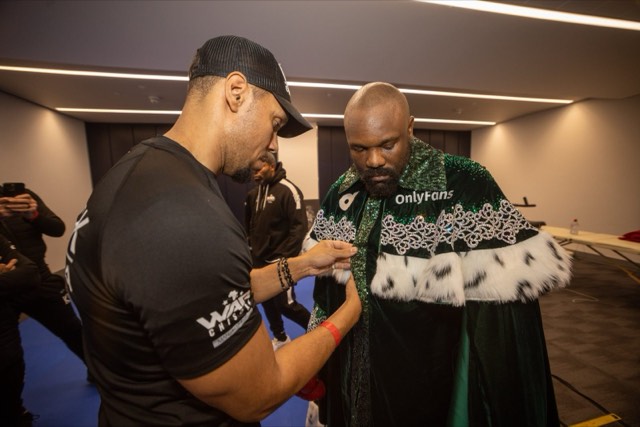 Derek Chisora, Ring walk