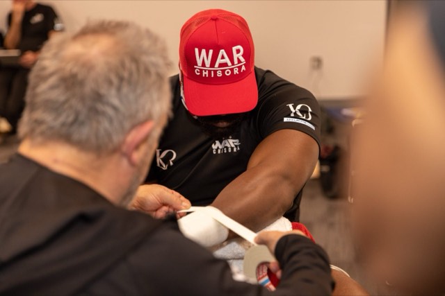 Derek Chisora, Fight camp